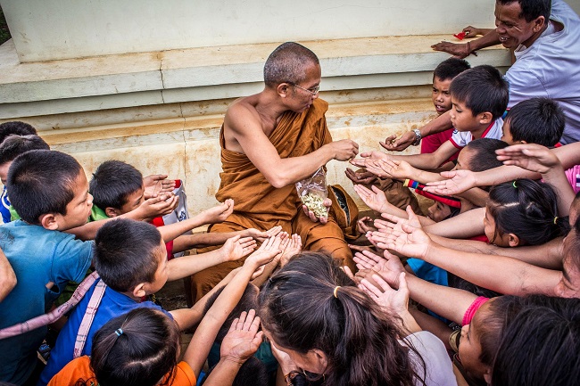 helping-others